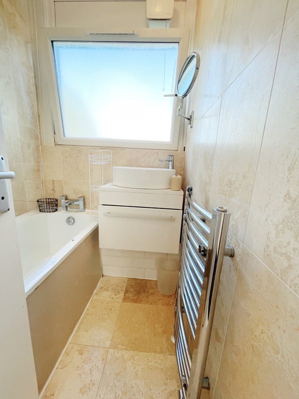 Room in a Shared House, Cable St, E1, N1 7GU photo 5