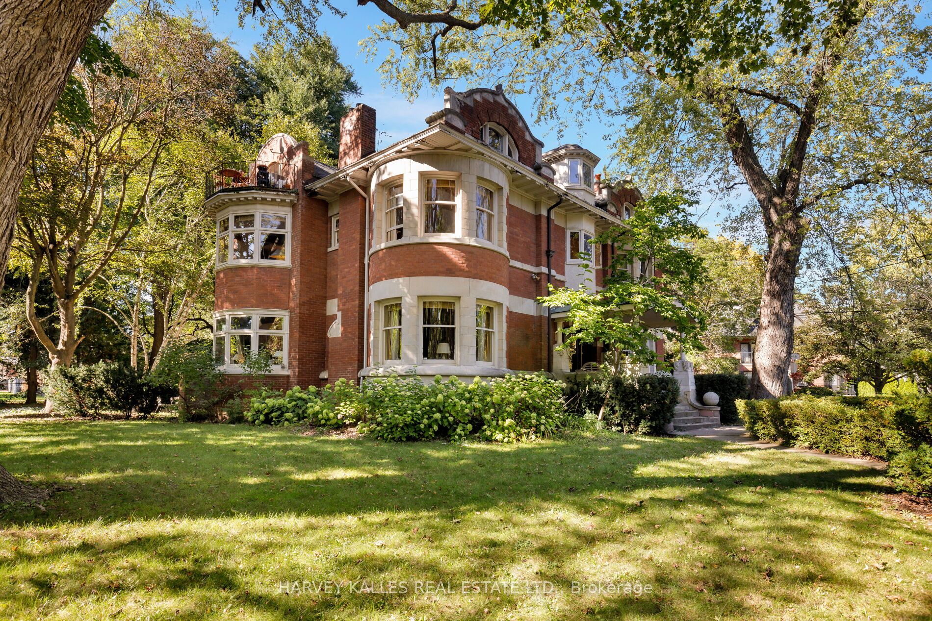 114 Glen Road, Toronto, ON, M4W 2V9 photo 2