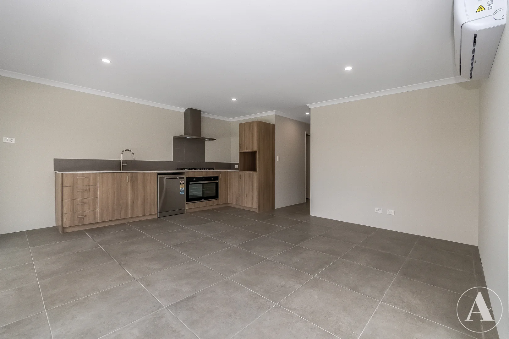 Additional image 3 of 73A Sharperton Meander, Dudley Park WA 6210