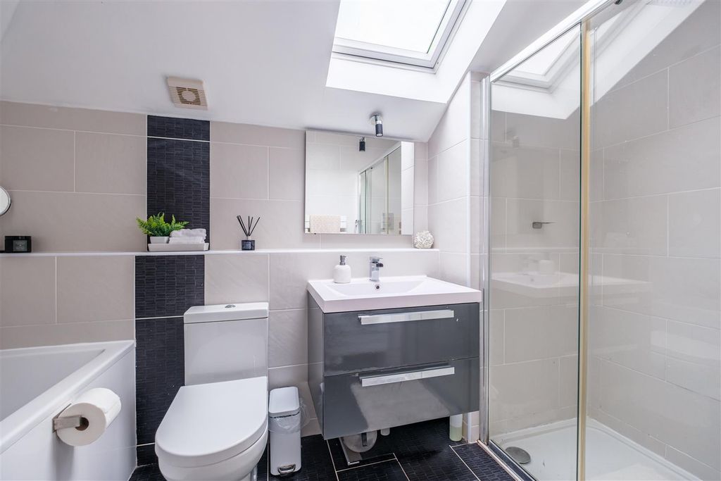 Additional image 15 of 5 bed detached house for saleTurnbull Way, Strathaven ML10