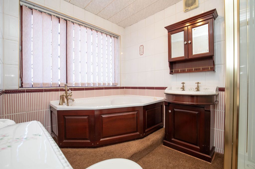 Additional image 34 of 4 bed detached house for saleVictoria Road, Port Talbot SA12