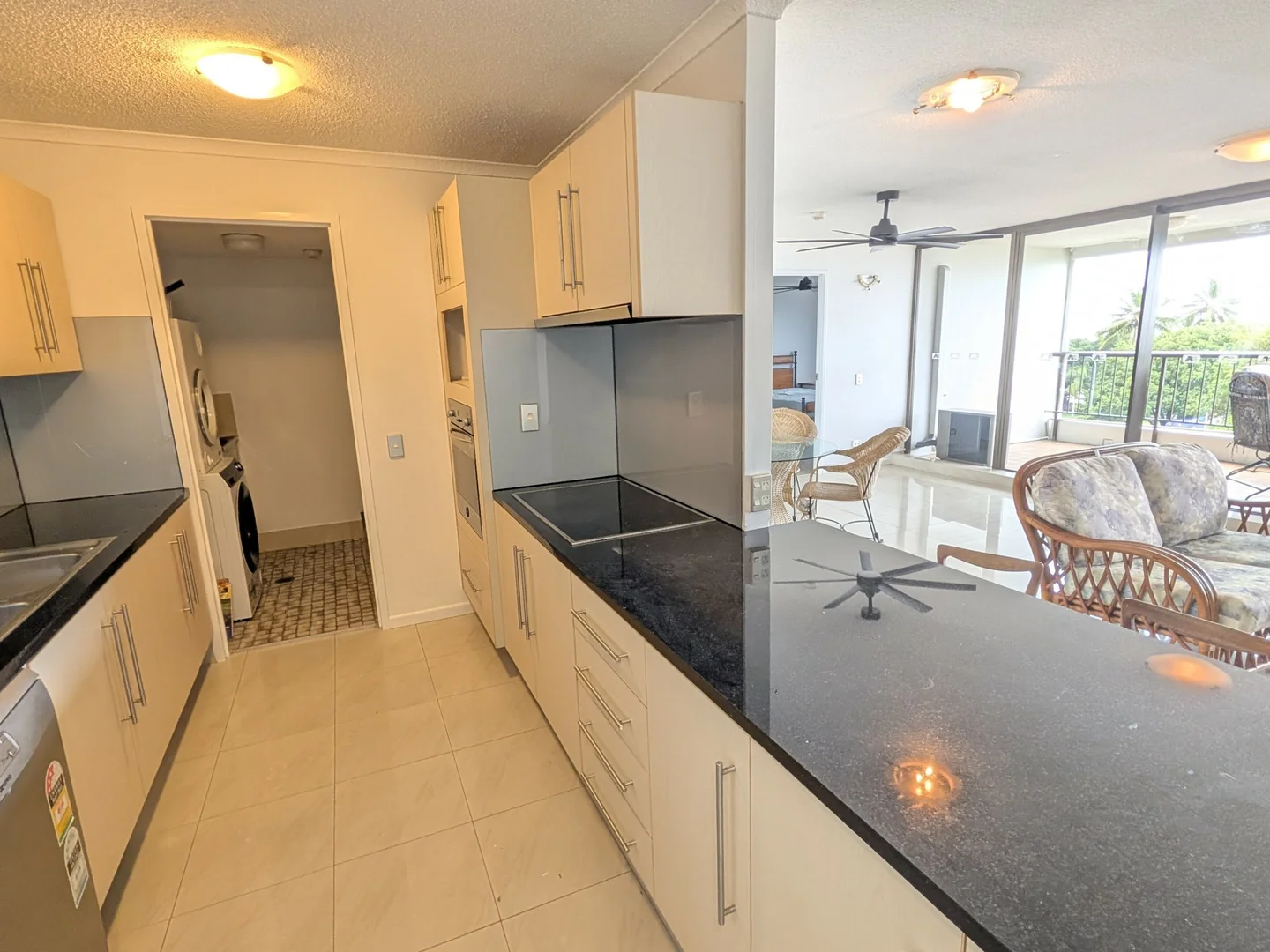 Additional image 3 of 28/107-113 The Esplanade, Cairns North QLD 4870