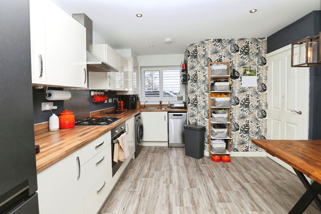 Additional image 11 of 3 bed town house for saleBrightsons Close, Southport PR8