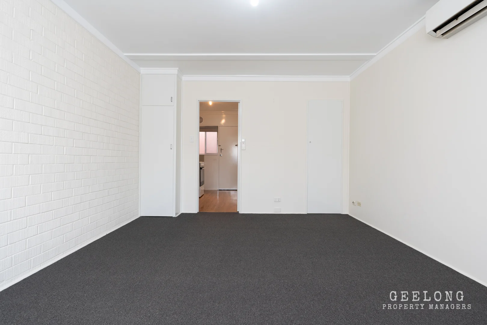 7/8 William St, Newtown VIC 3220 photo 3