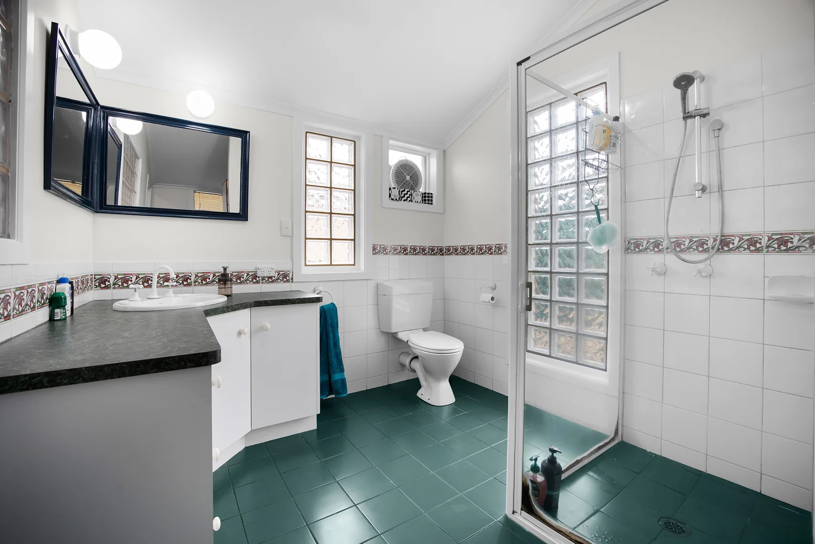 Additional image 9 of 42 Smeaton Close, Lara VIC 3212