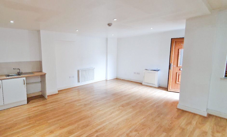 1 Bed Flat, Saffron Lane, LE2, N1 7GU photo 4