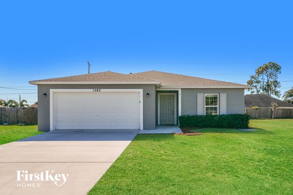 1082 SW Bianca Ave, Port St. Lucie, FL, 34953