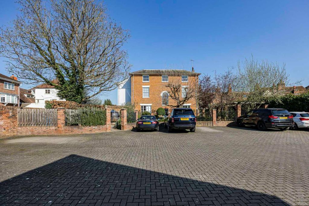 Additional image 24 of 4 bed flat for saleNorthfield End, Henley-On-Thames, Oxfordshire RG9