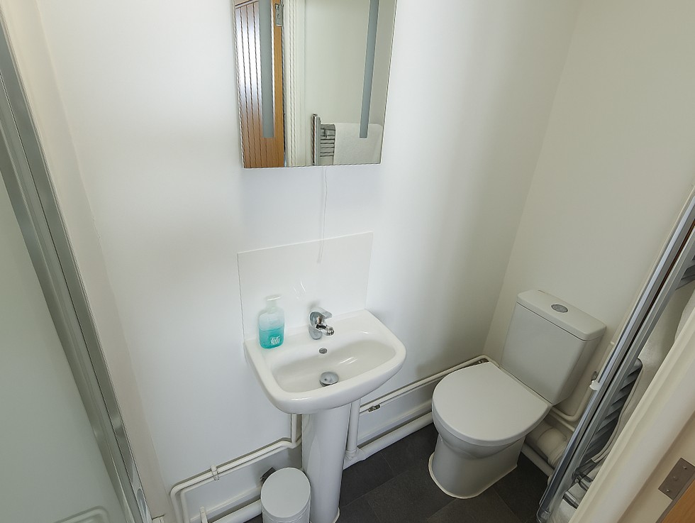 Room in a Shared House, Arbury Road, CB4, N1 7GU photo 5