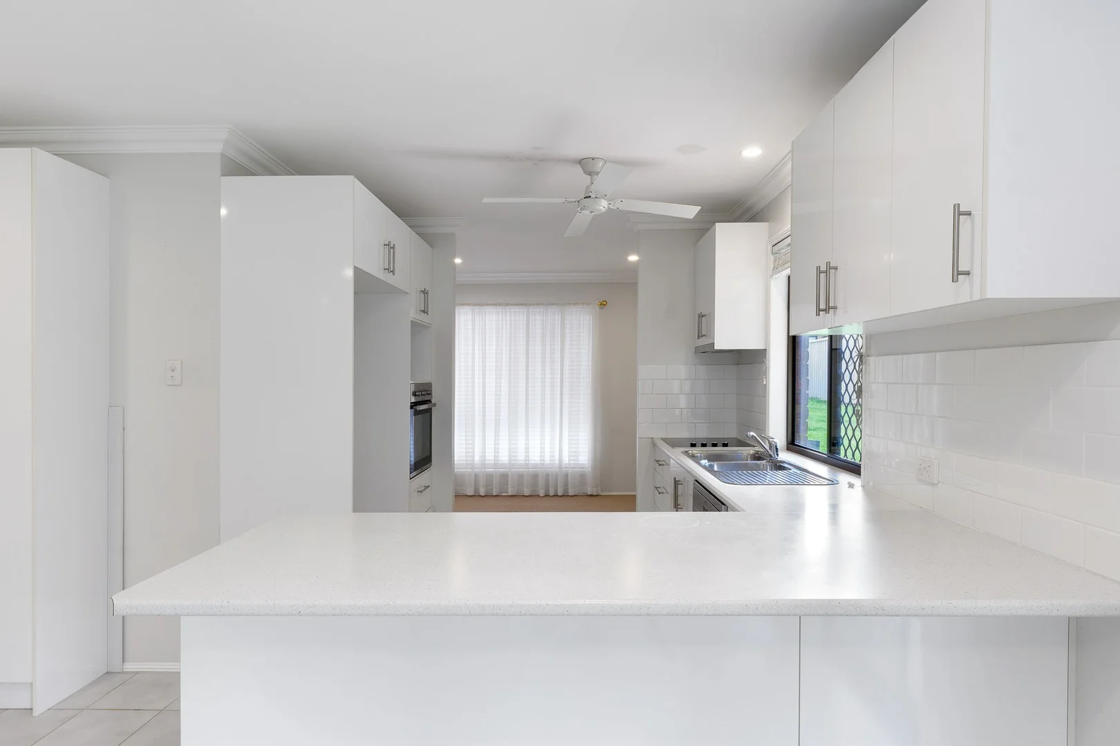 20 Poinciana Avenue, Victoria Point QLD 4165