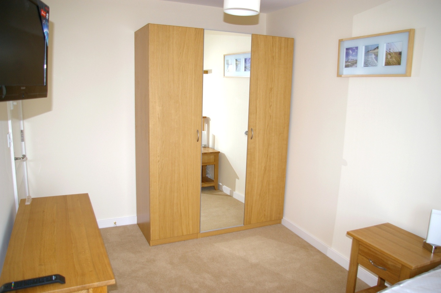 Additional image 2 of Room in a Shared House, Circus Drive, CB4, N1 7GU