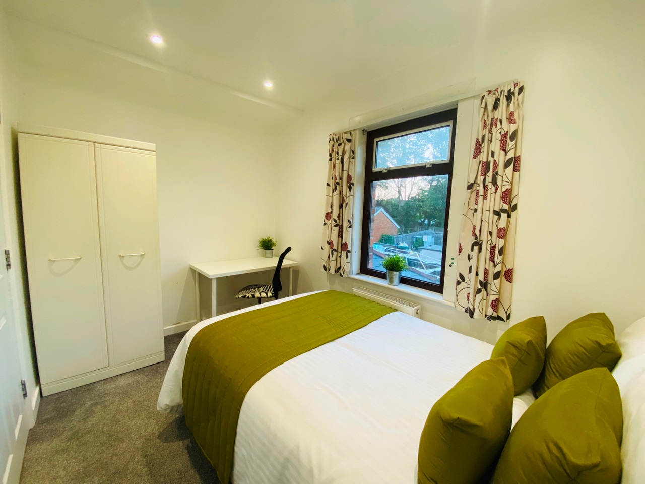 Additional image 11 of 6 Bed Semi-Detached House, Harefied Road, SO17, N1 7GU