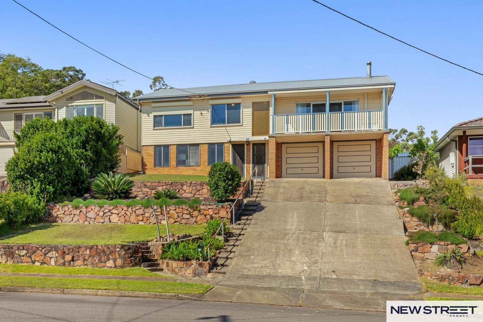 13 Cressington Way, Wallsend NSW 2287