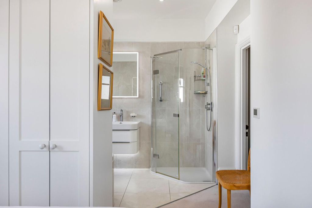 Additional image 14 of 4 bed flat for saleNorthfield End, Henley-On-Thames, Oxfordshire RG9