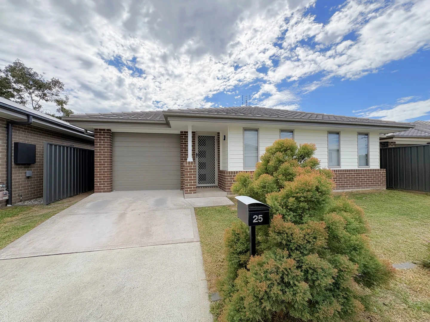 25 Correa Crescent, Raymond Terrace NSW 2324