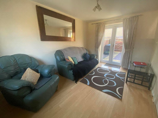 2 Bed Terraced House, Rosehip Road, CB4, N1 7GU photo 2