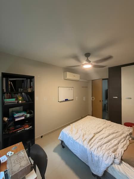 979B Buangkok Crescent