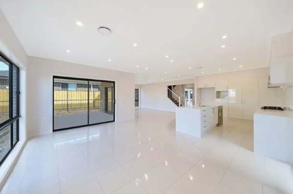98 Alex Avenue, Schofields NSW 2762 photo 2