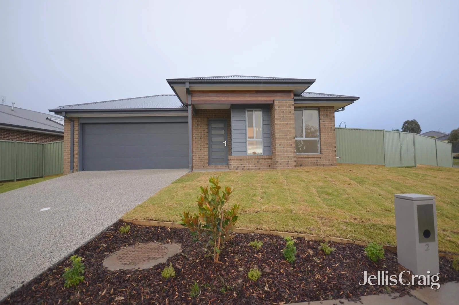 2 Darcy Drive, Miners Rest VIC 3352