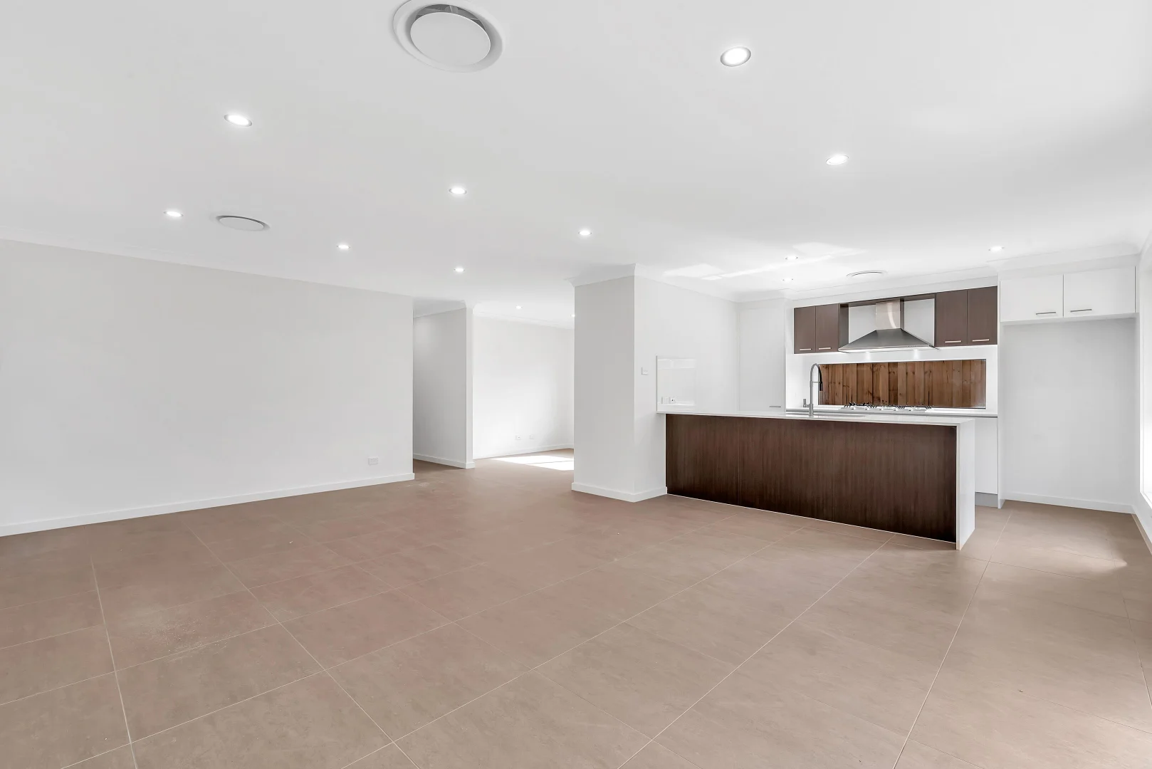Additional image 3 of 5 KINGSDALE AVENUE, Catherine Field NSW 2557