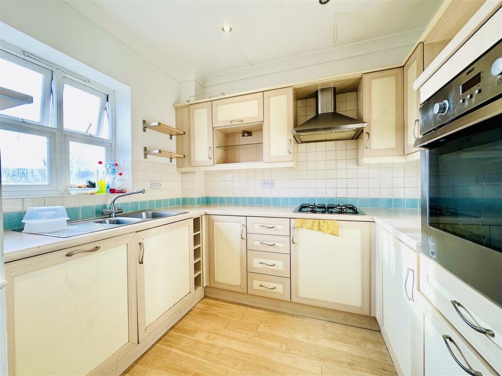Additional image 3 of Room in a Shared House, Milford Street, DE1, N1 7GU
