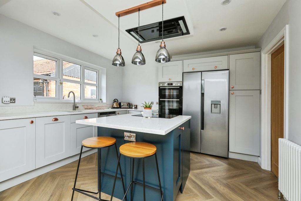 Additional image 10 of 4 bed detached house for saleDoncaster Road, Westwoodside, Doncaster DN9