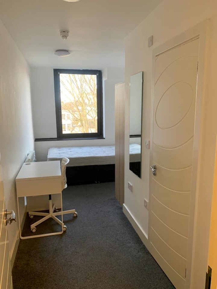 Additional image 2 of Room in a Shared Flat, Queens Terrace, SO14, N1 7GU