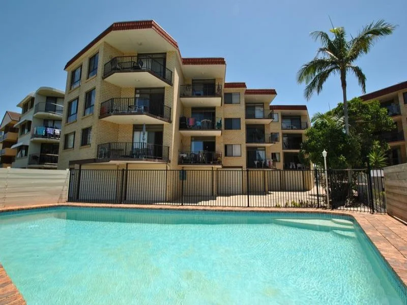 6/13 Landsborough Parade, Golden Beach QLD 4551