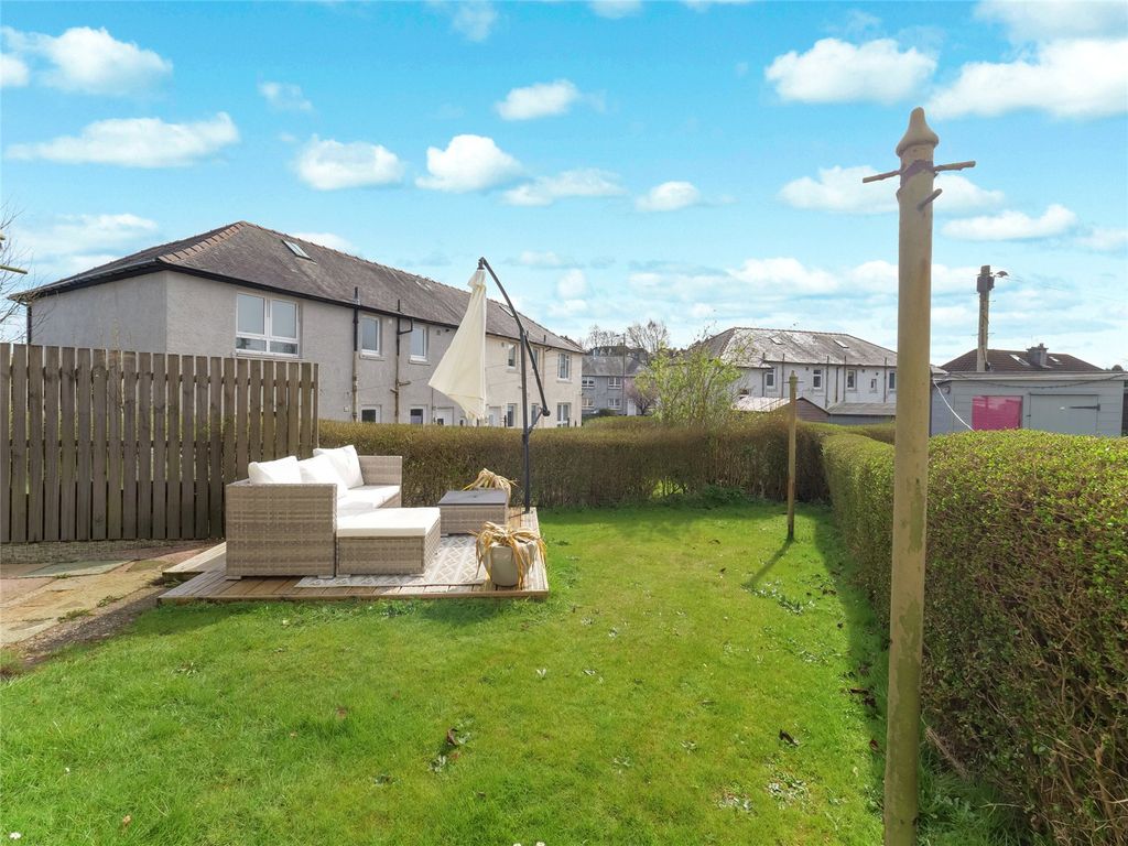 2 bed flat for saleChestnut Drive, Clydebank, West Dunbartonshire G81 photo 4