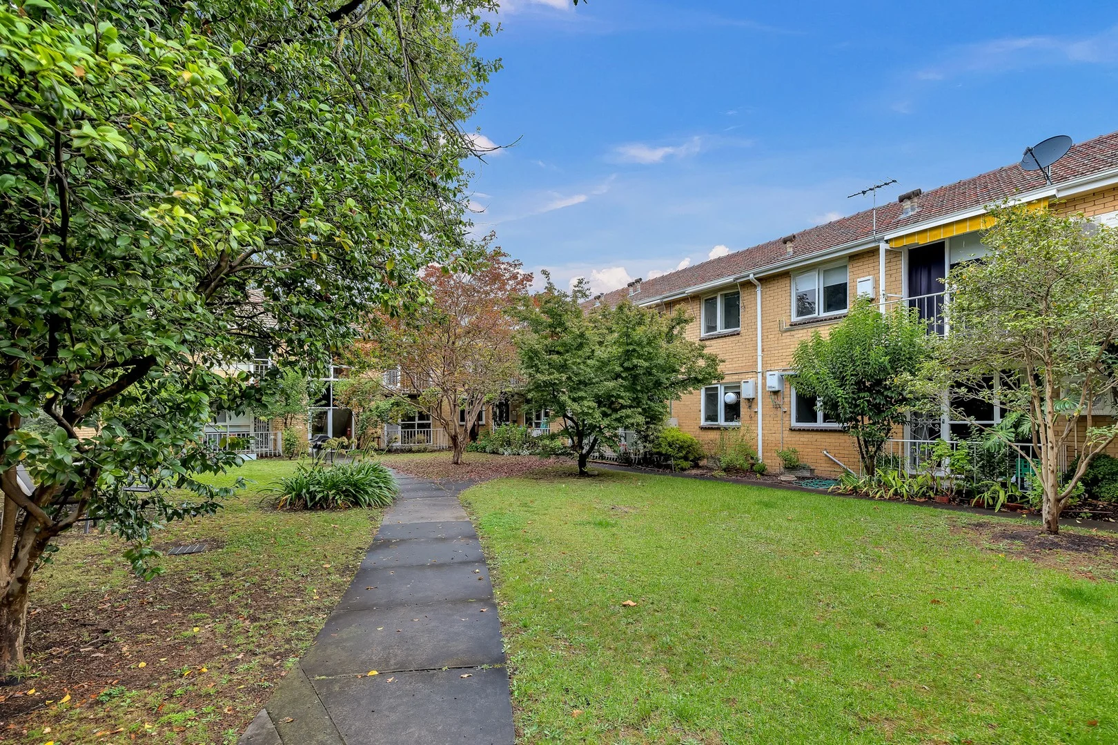 11/31 Leslie Road, Essendon VIC 3040
