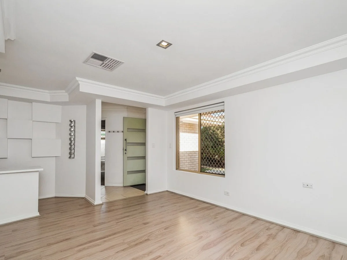 Additional image 30 of 8 Desault Cove, Ballajura WA 6066