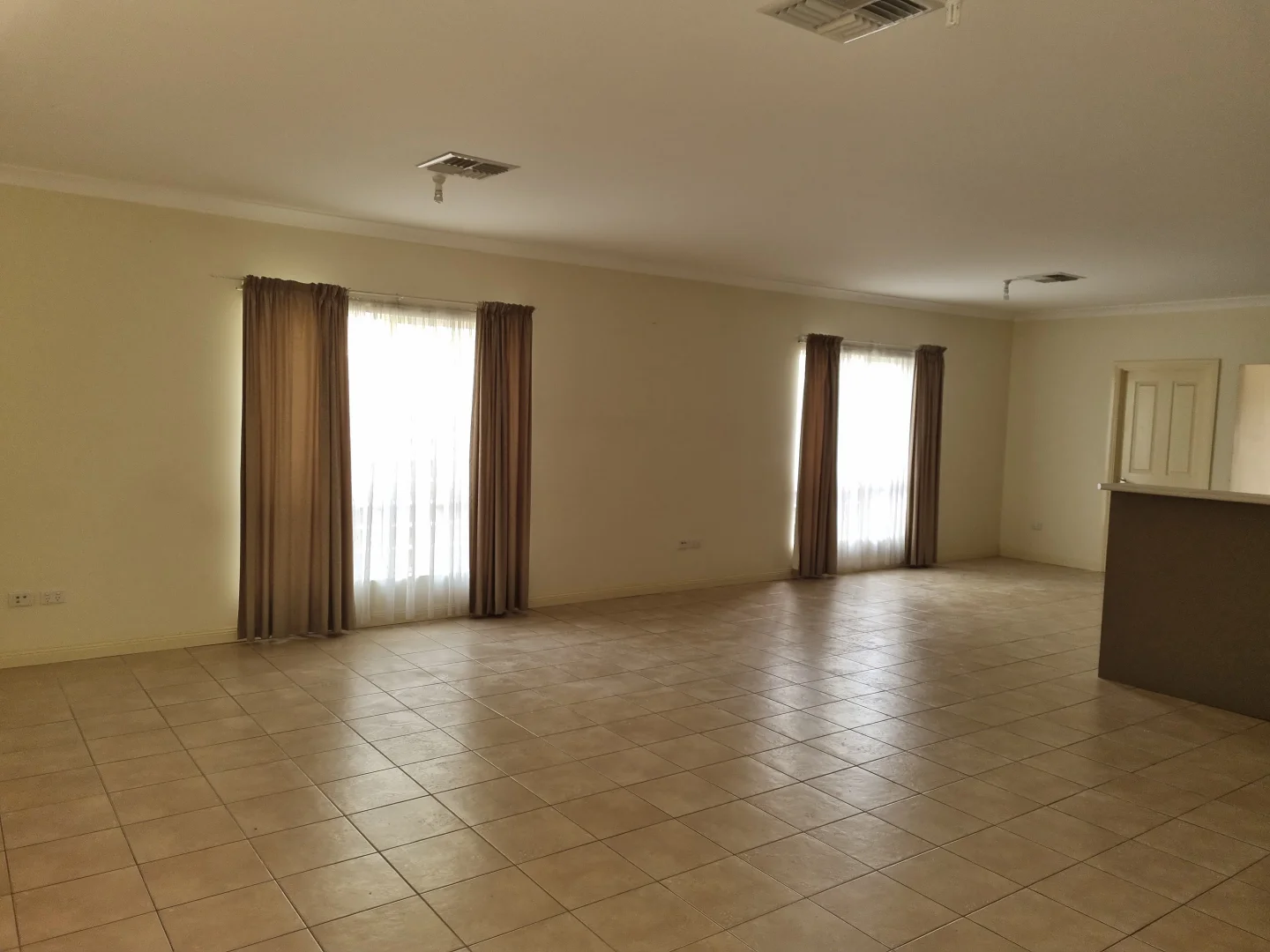 33 Eighth St, Port Pirie SA 5540 photo 2