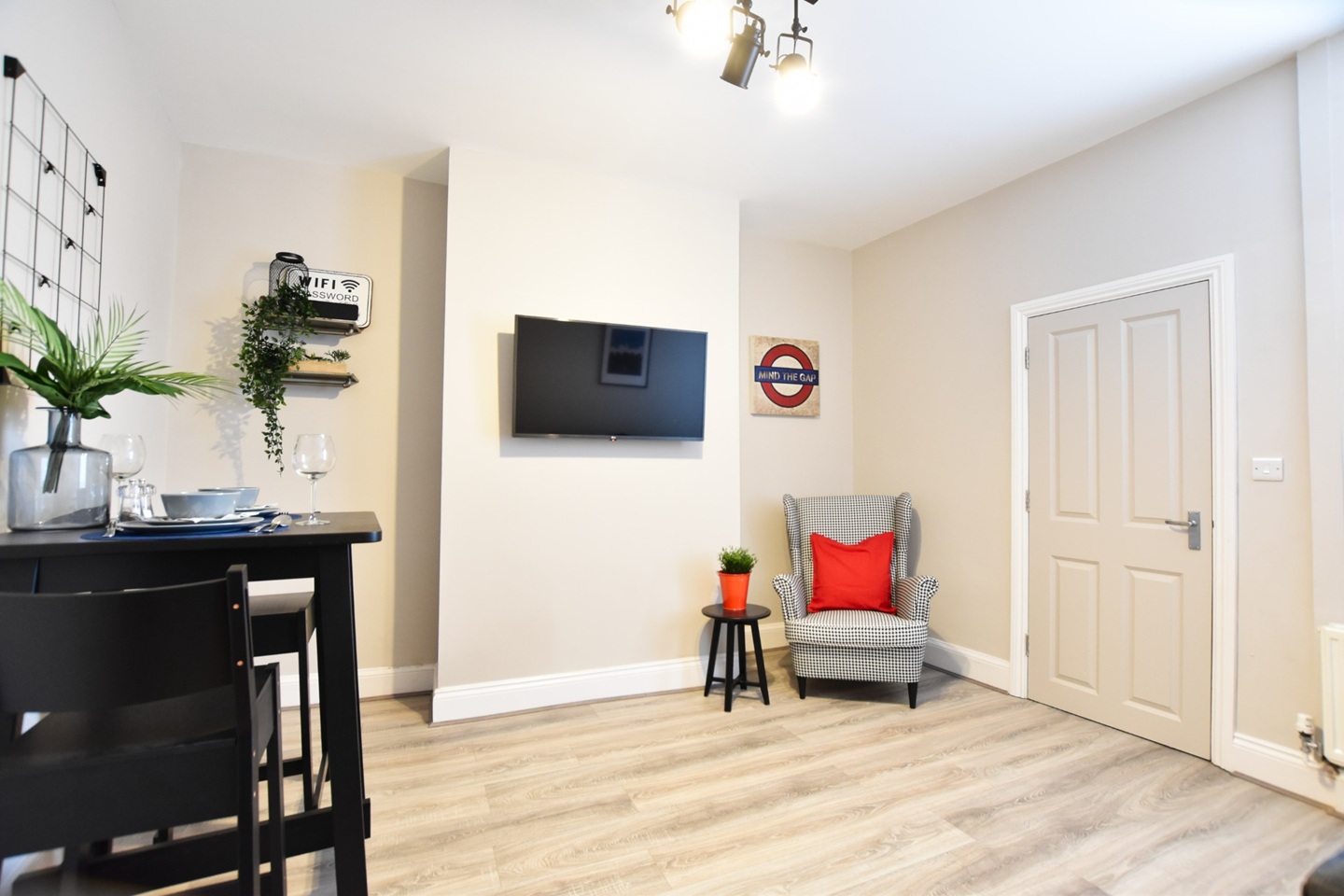 Additional image 3 of Room in a Shared House, Wilson Street, DE1, N1 7GU