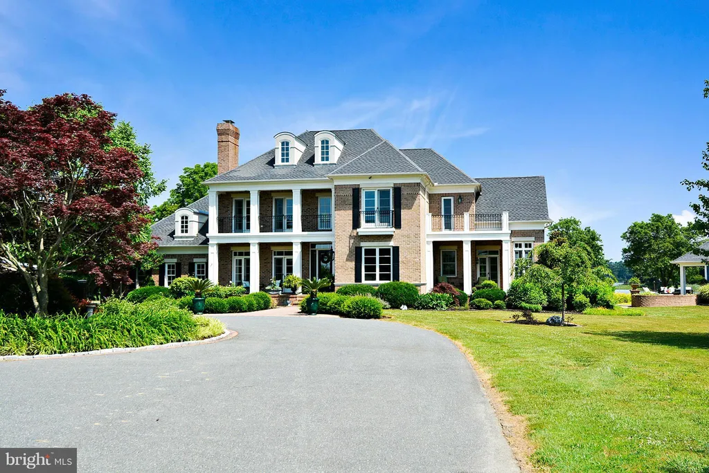 27900 Baileys Neck Road, Easton, MD 21601
