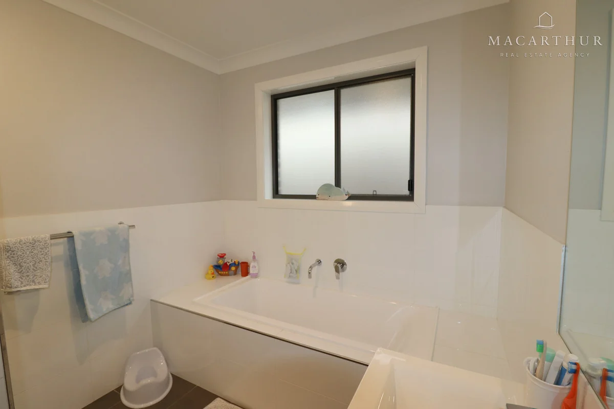 Additional image 9 of 11 Paradise Drive, Gobbagombalin NSW 2650
