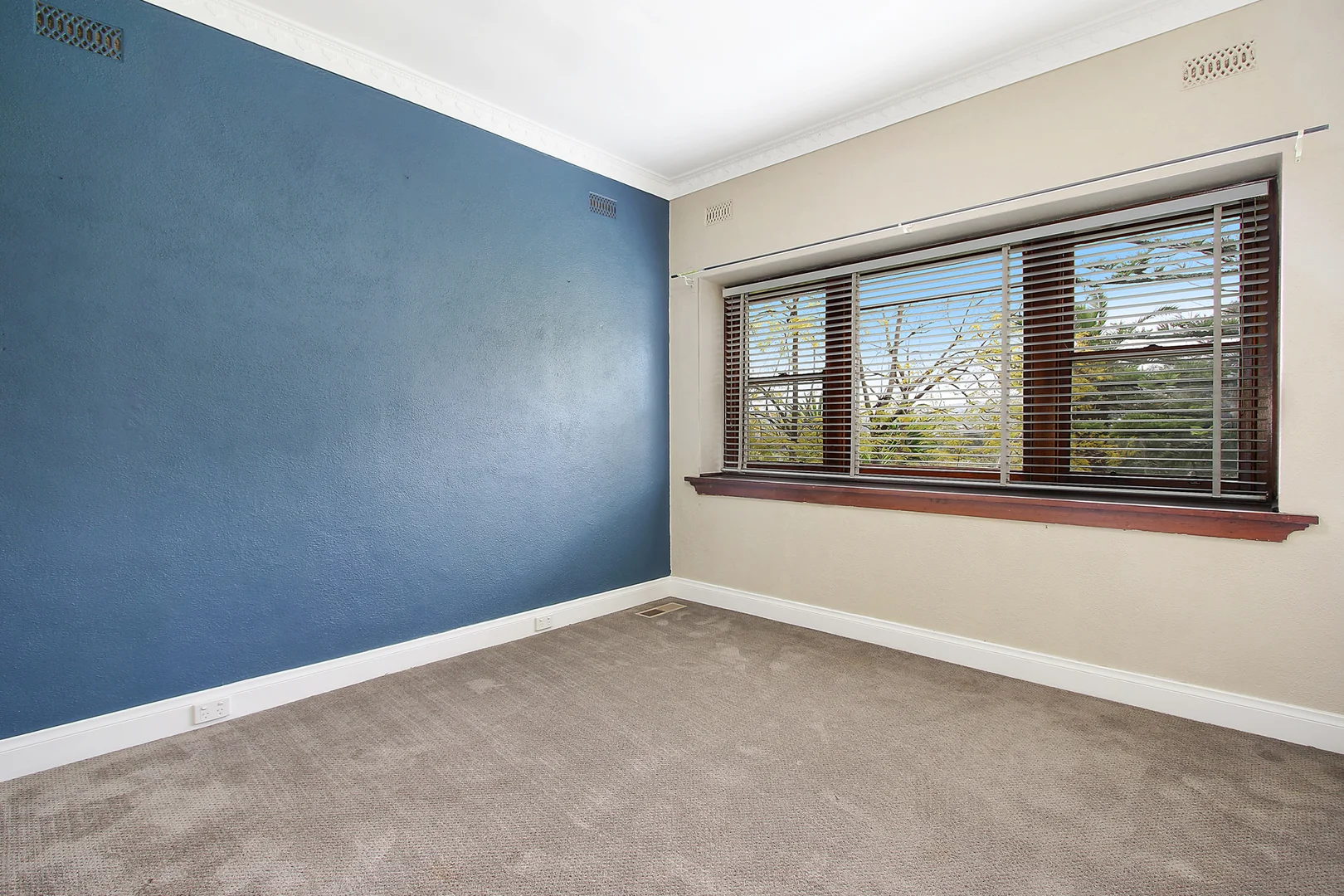 Additional image 4 of 871 Miller Street, West Albury NSW 2640