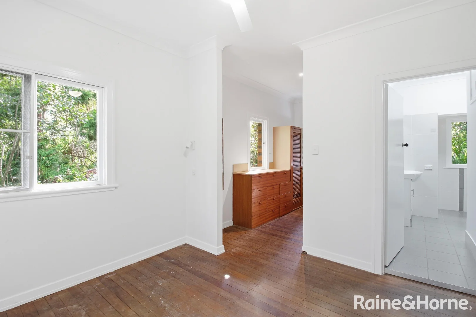 Additional image 4 of 71 Dell Road, St Lucia QLD 4067