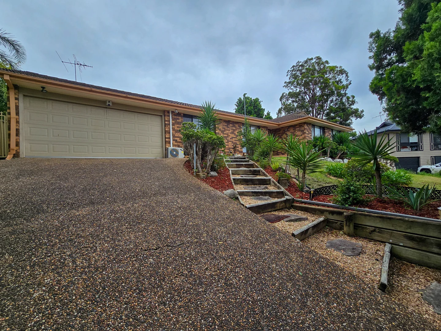 Additional image 2 of 19 Estella Place, Ambarvale NSW 2560
