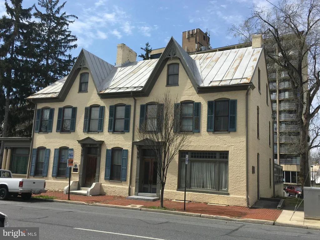 207 Potomac Street S, Hagerstown, MD 21740