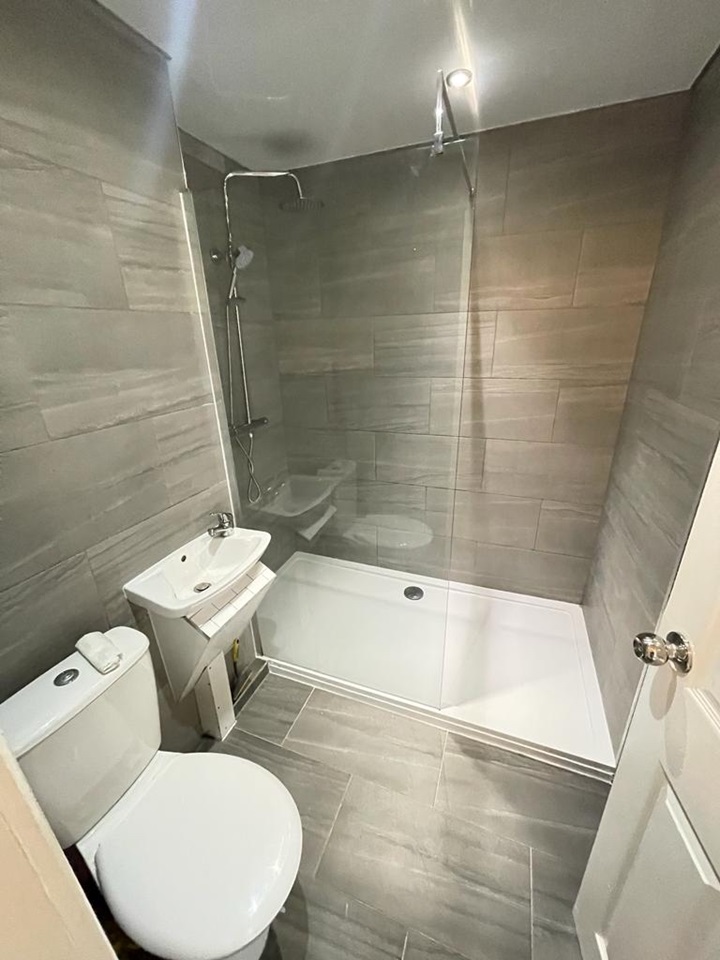Additional image 8 of Room in a Shared House, Victoria Park Road, LE2, N1 7GU