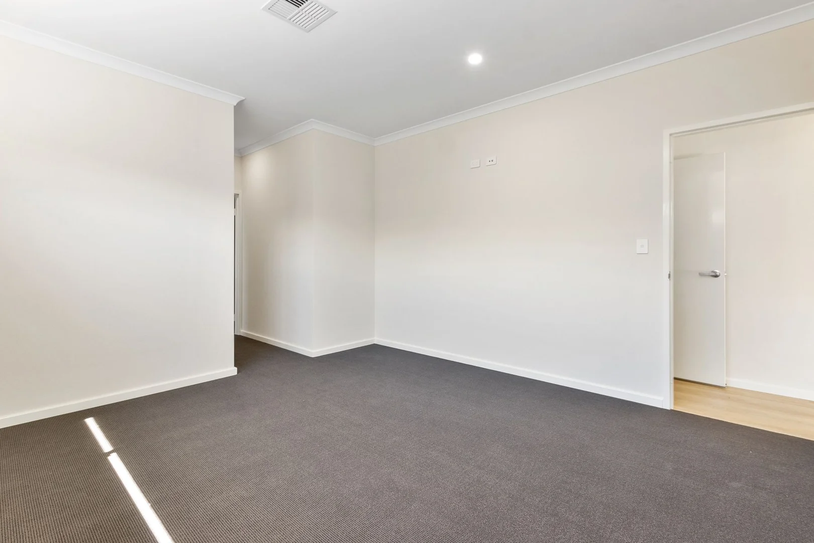 Additional image 11 of A/86 Robinson Road, Morley WA 6062