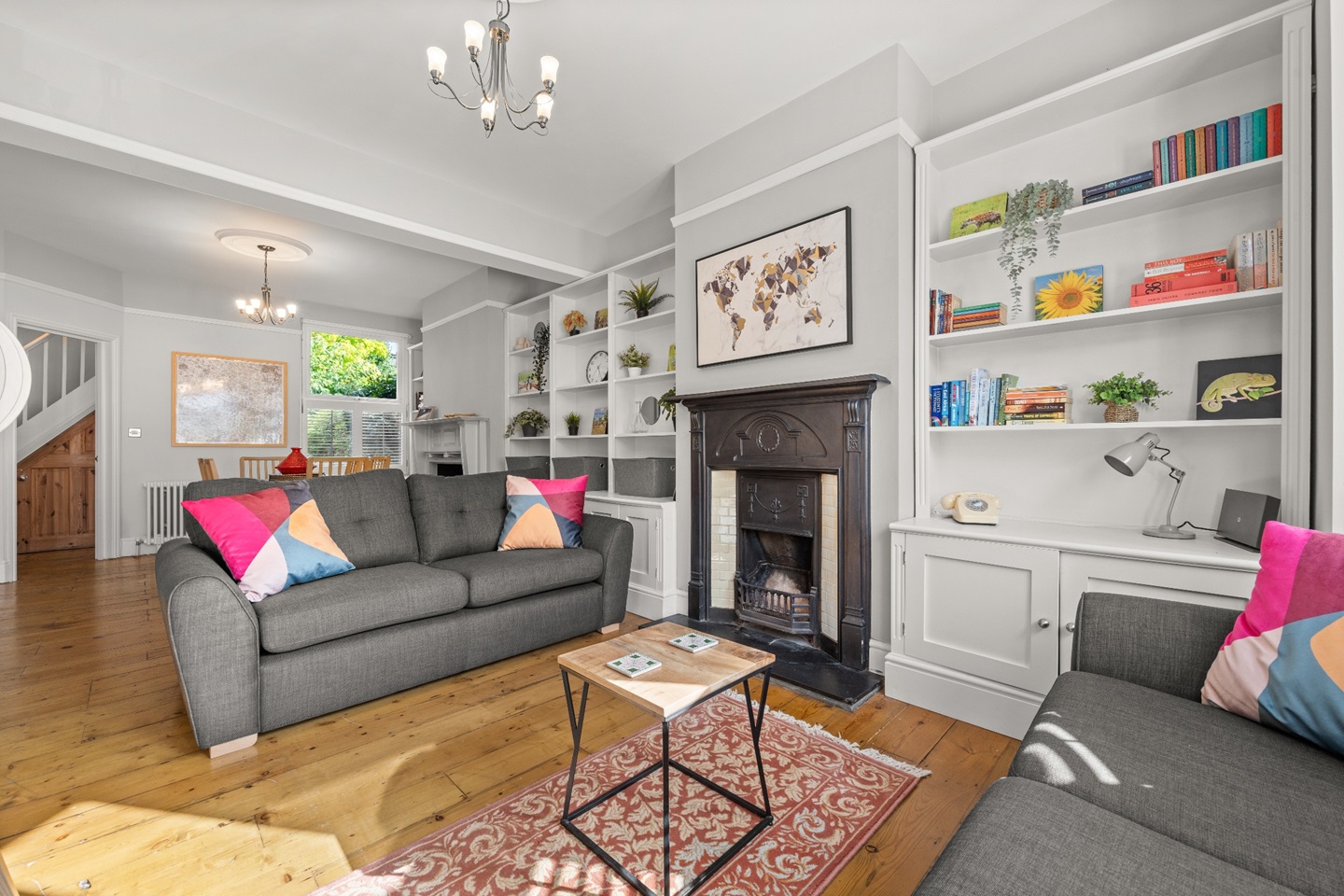 3 Bed Terraced House, De Montfort Road, RG1, N1 7GU