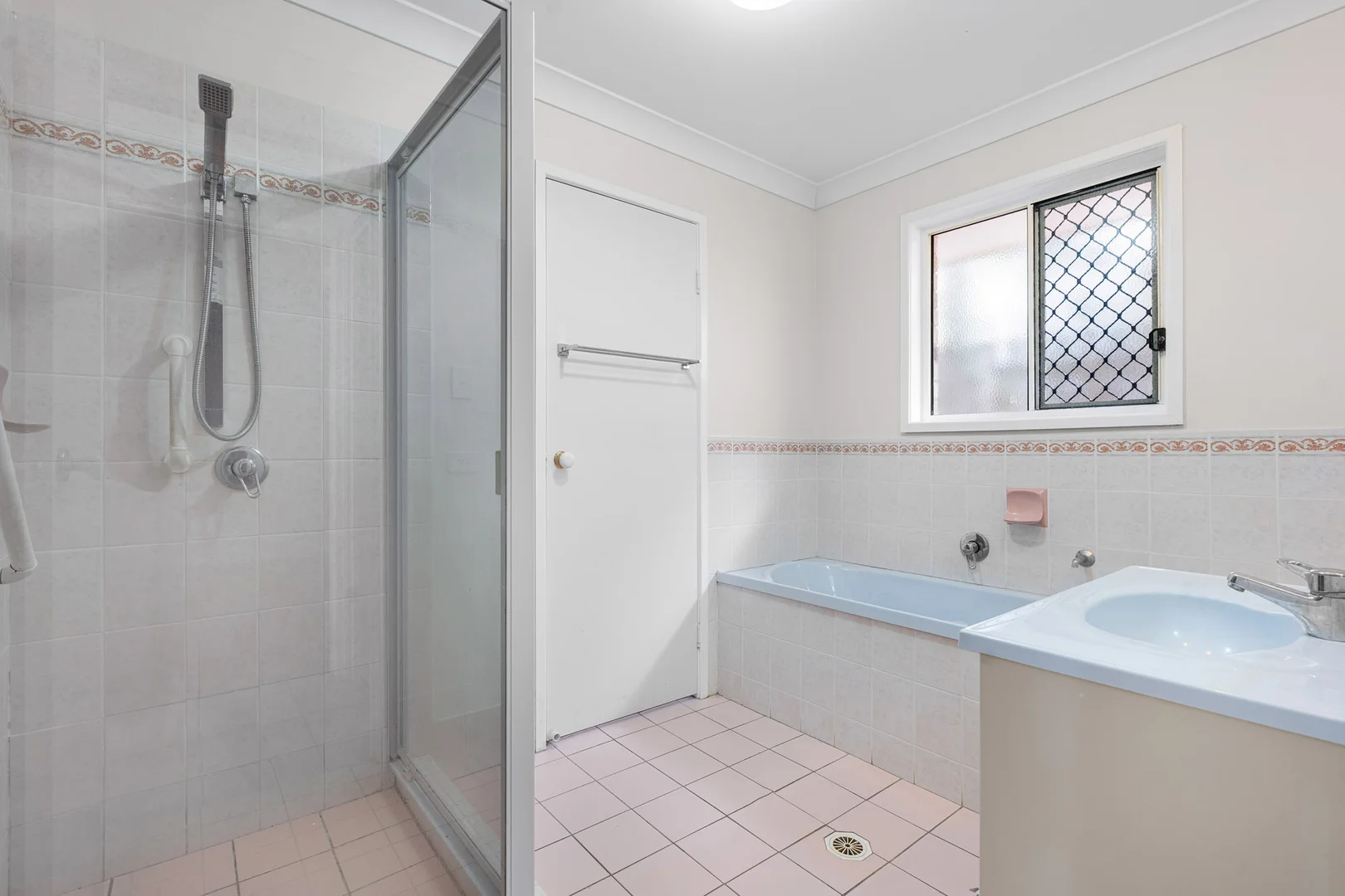 Additional image 9 of 32 Ure Street, Wynnum QLD 4178