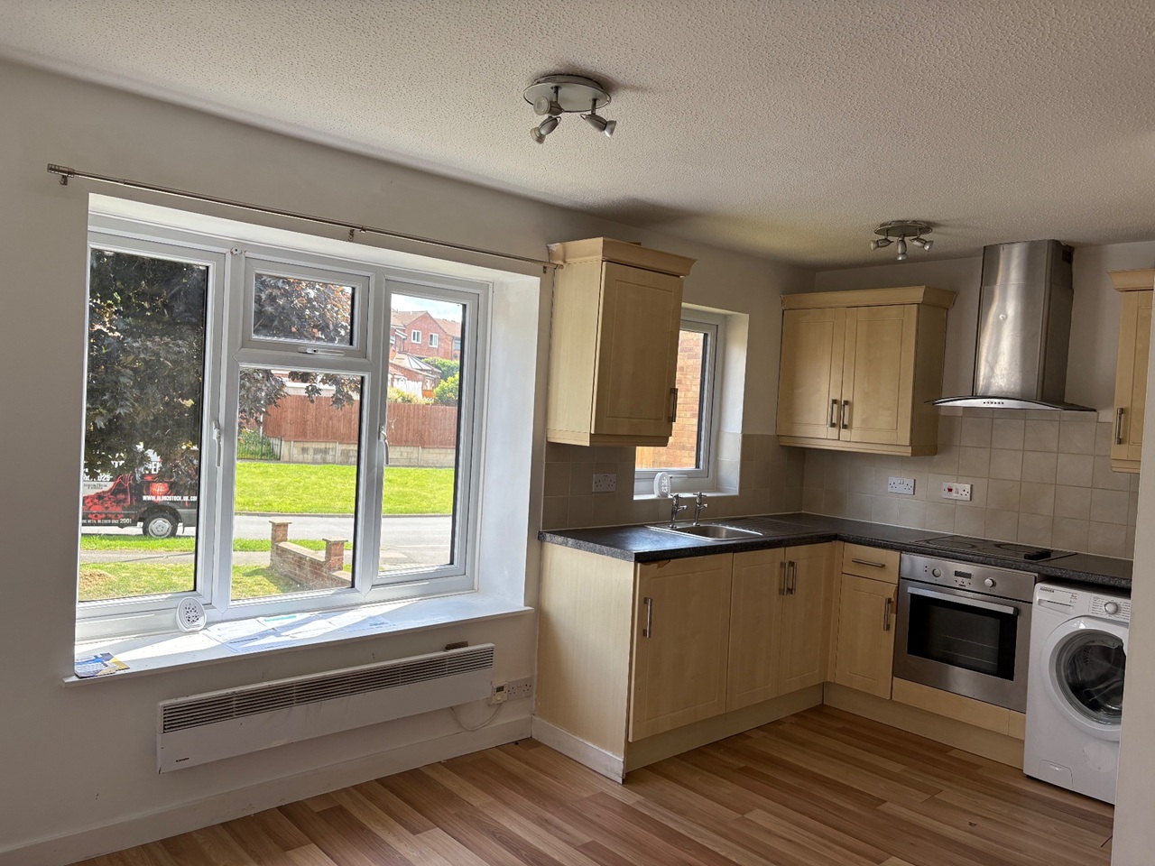 Additional image 6 of Studio Flat, Danebridge Crescent, DE21, N1 7GU