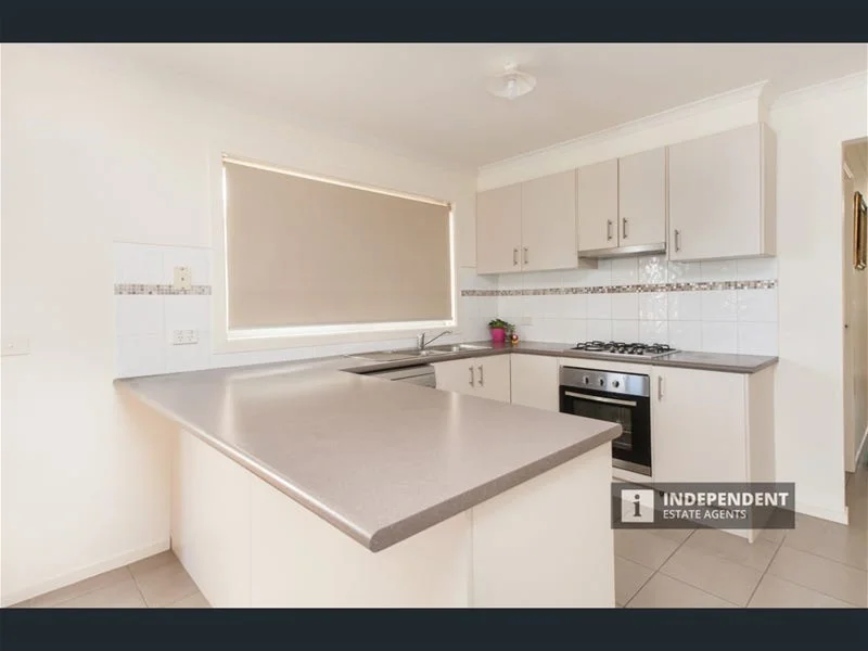 Additional image 4 of 17 Evesham Street, Cranbourne North VIC 3977