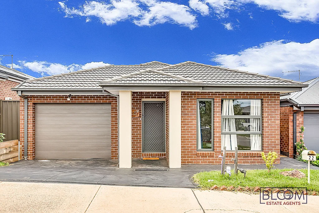 22 Fiona Road, Cobblebank VIC 3338