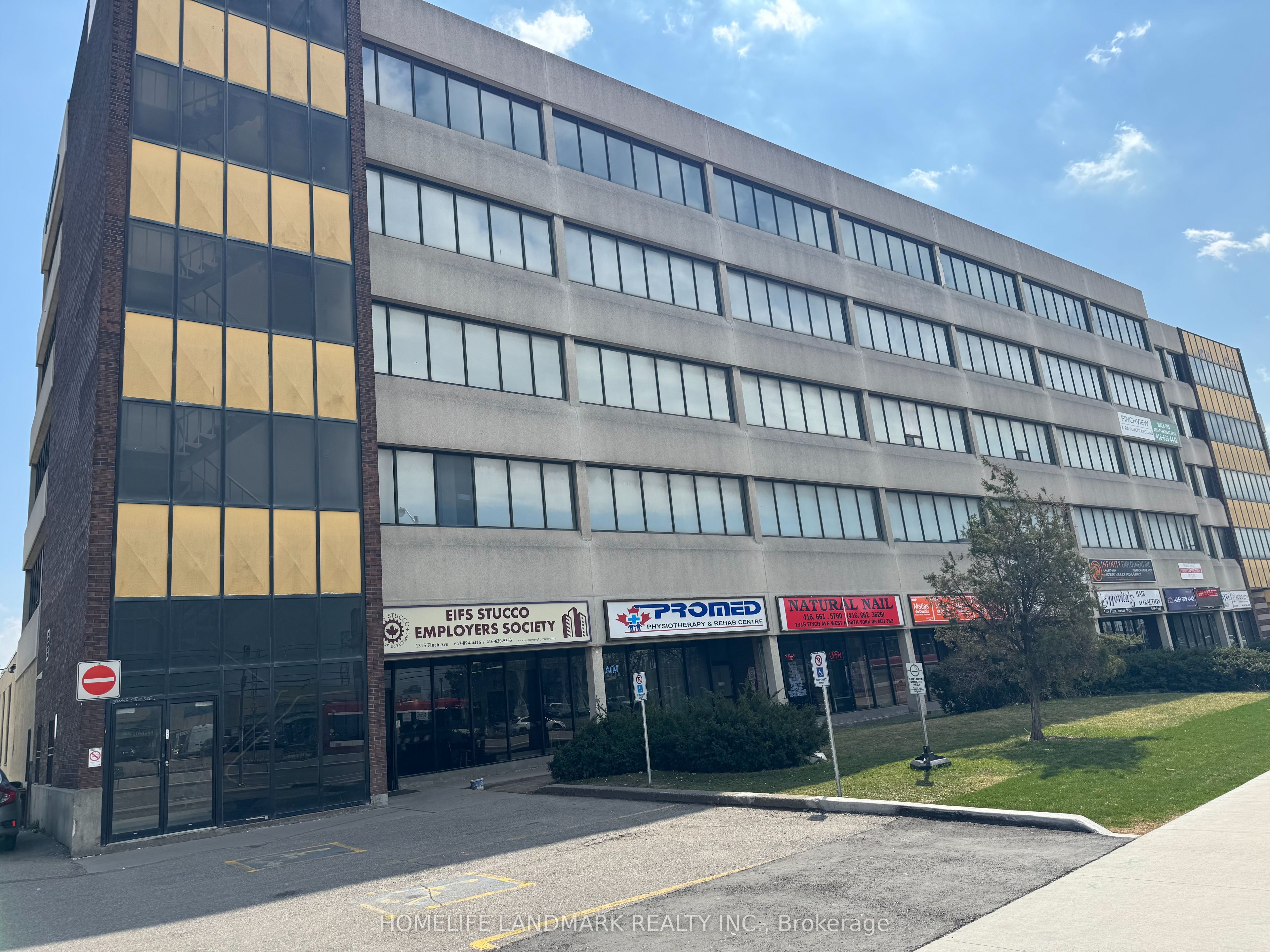 1315 Finch Avenue W, Toronto, ON, M3J 2G6