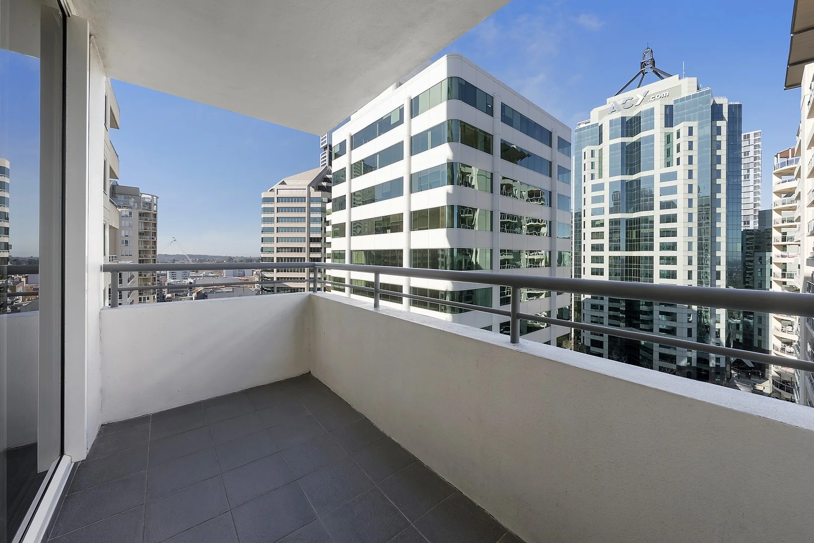 132/14 Brown Street, Chatswood West NSW 2067