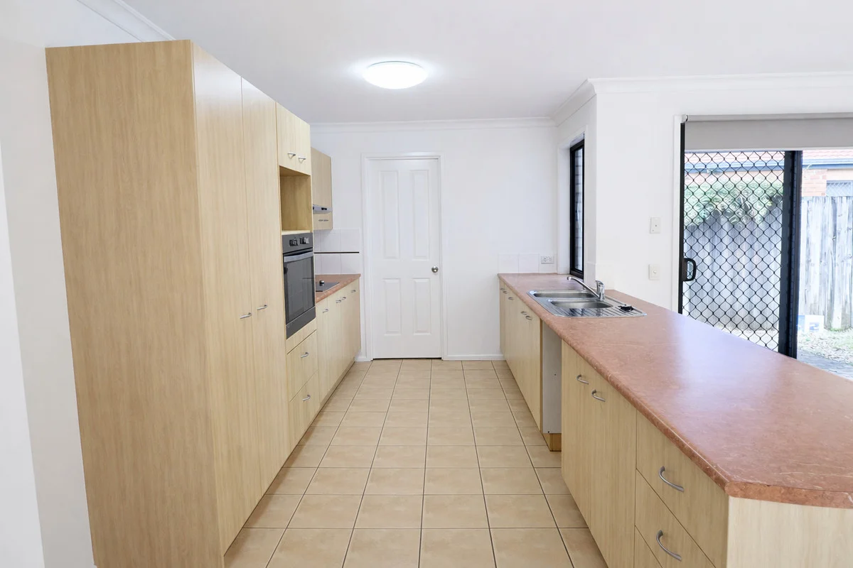 14 Figtree Place, Bracken Ridge QLD 4017 photo 4