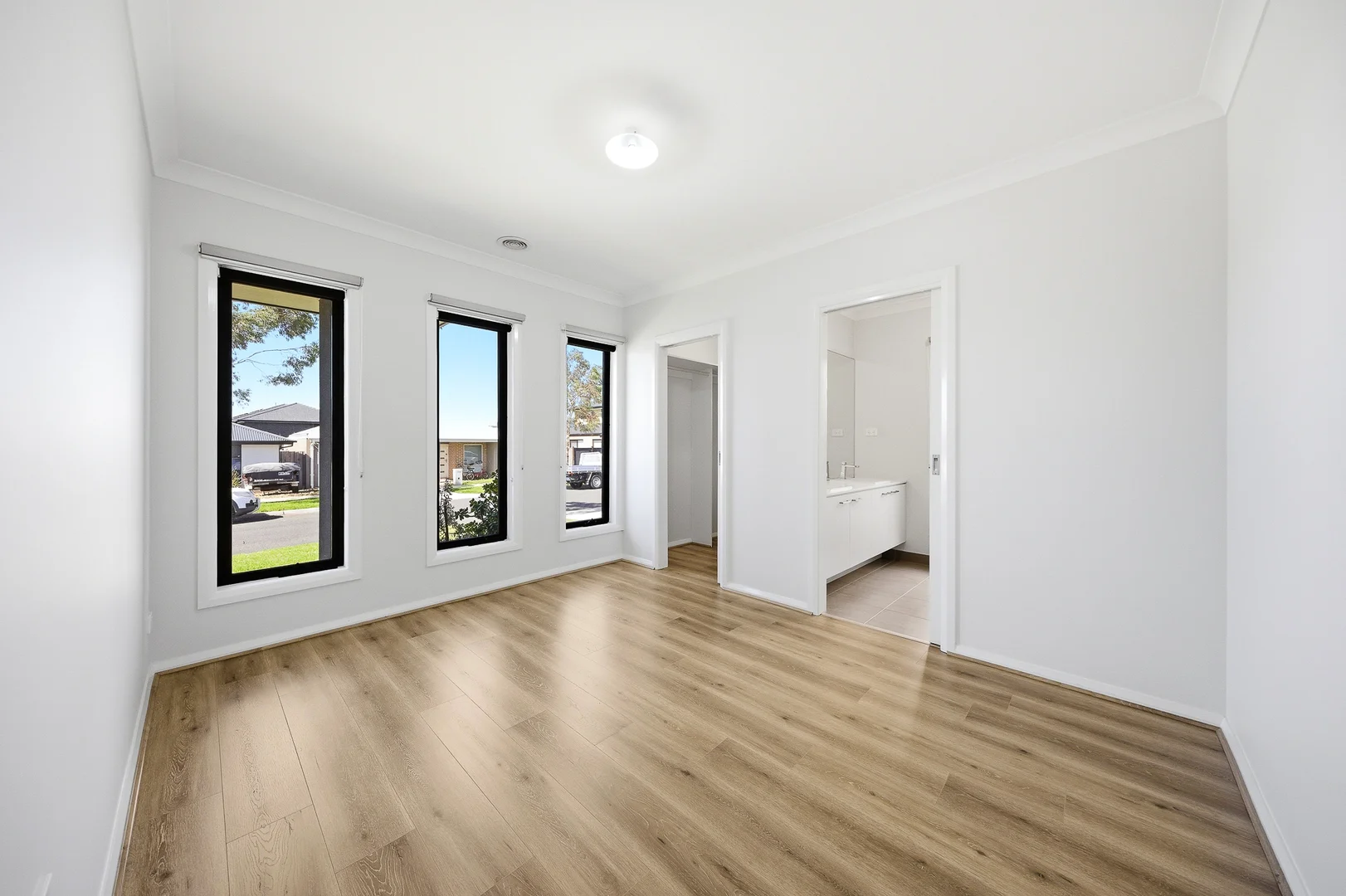 Additional image 2 of 26 Lancelot Avenue, Clyde VIC 3978